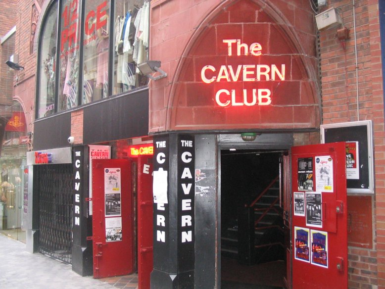 Ліверпульський клуб Cavern судиться з Hard Rock Cafe через торгову марку